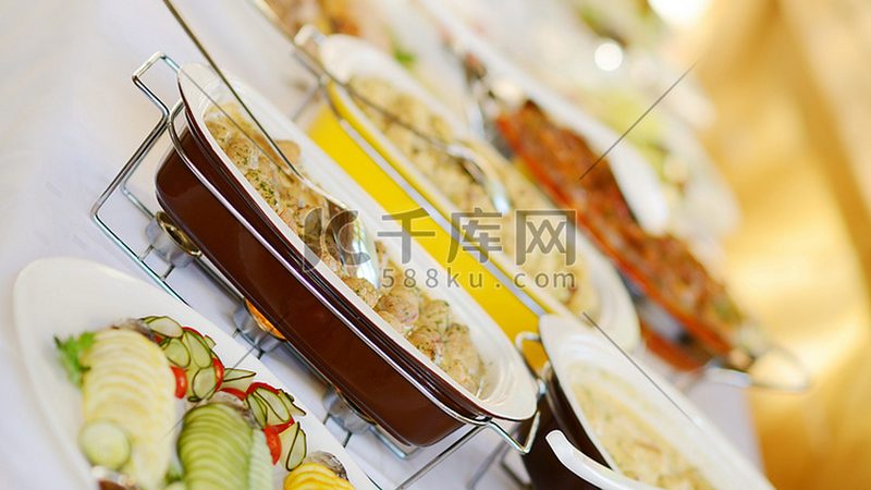 食品代加工：100斤起订量的背后逻辑