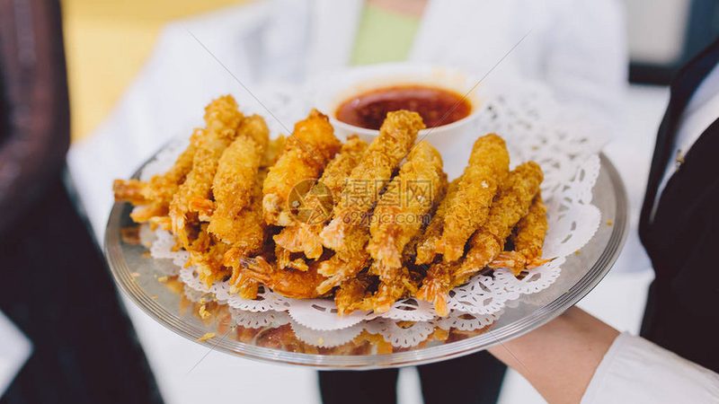 餐饮供应链：揭秘十大品牌市场口碑背后的秘密**
